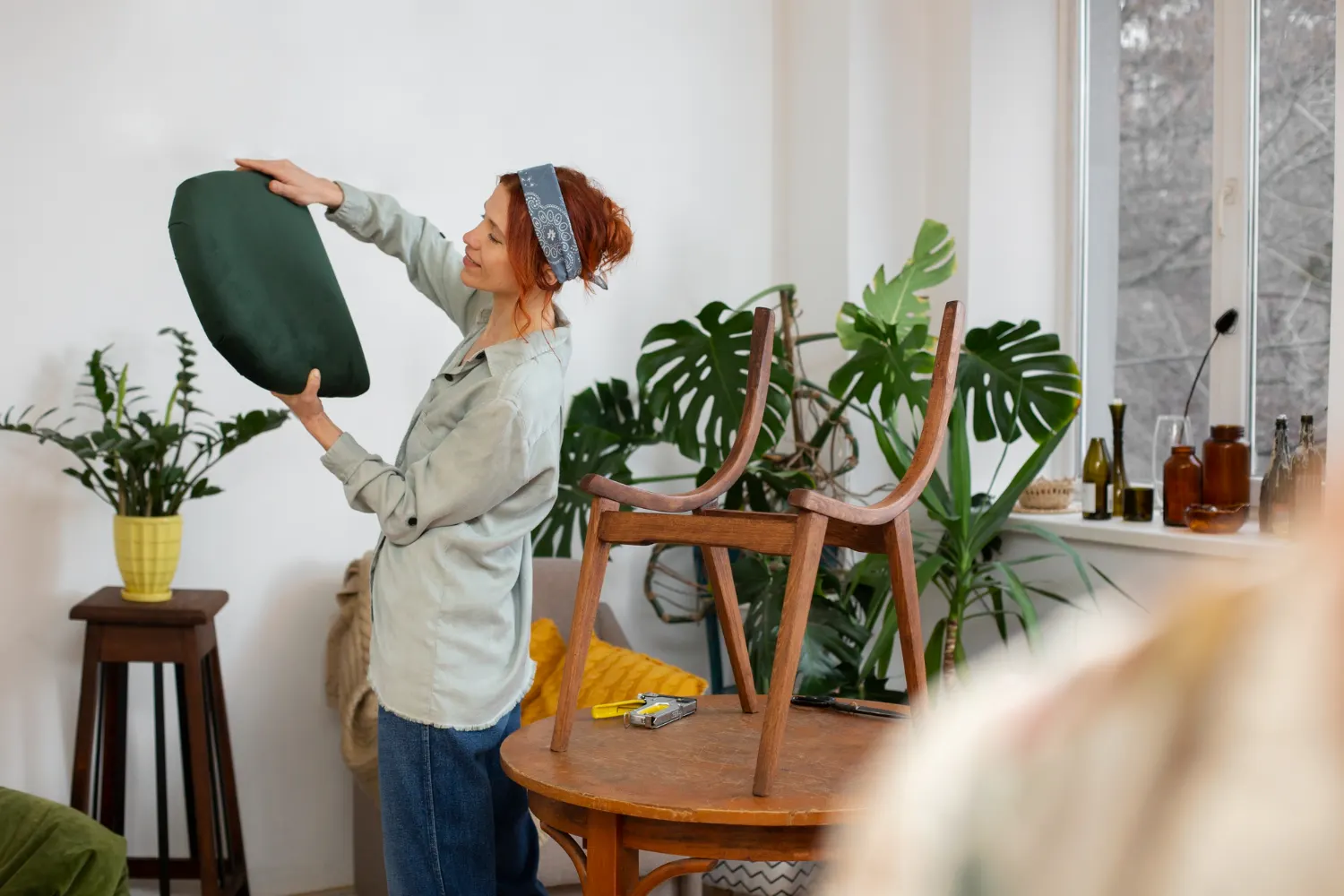 tendencias de decoracao afetiva ambiente com personalidade e plantas sala clara