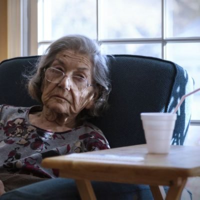 internacao de um idoso com demencia